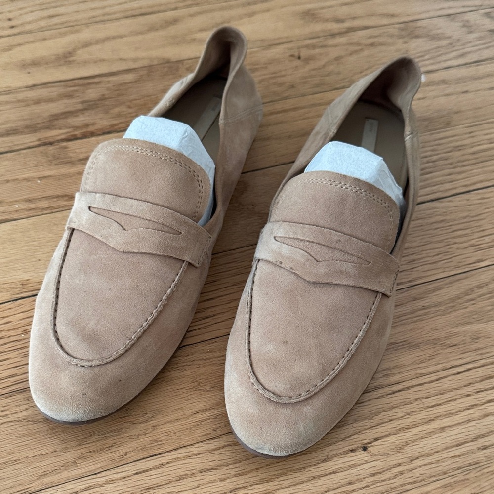 H&M - Suede Tan Women’s Loafers - size 8 /39